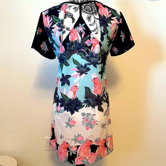 Mink pink exotic dress - Picture 2 of 3